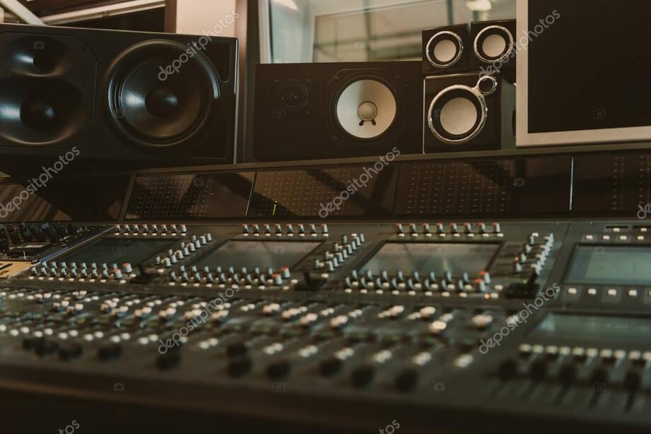 Schermo di computer con software audio per la preparazione di file musicali