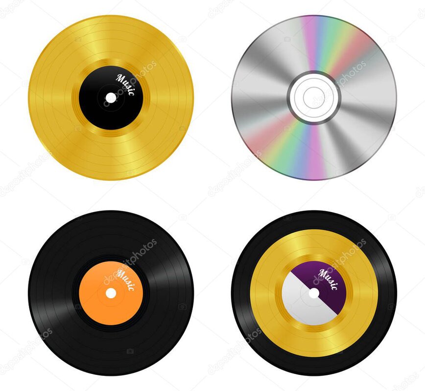 Piccola pila di CD e vinili destinati a una band indipendente